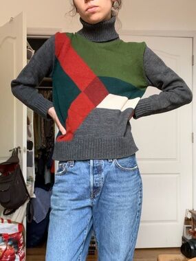 Vintage Colorblock Turtleneck Sweater in Gray, Green & Red